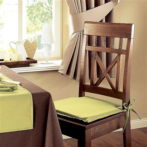 Seat Pads for Kitchen Chairs: What and How to Choose? | Decoist