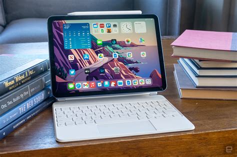 The best iPad accessories for 2023 | Engadget