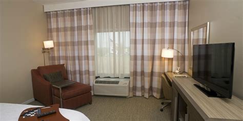 Hampton Inn Springfield Southeast (Springfield, MO): What to Know ...