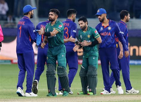 T20 World Cup 2021: Twitter reacts to Pakistan's 10 wicket win over India - Sportstar