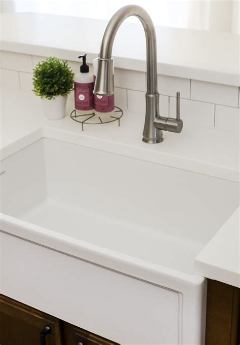 Fireclay Farmhouse Sink Review | Everything You Need to Know!