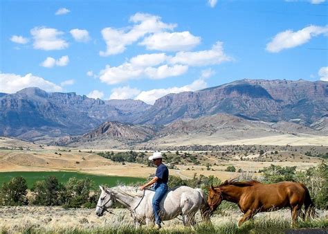 5 Great Reasons to Go on a Montana Ranch Vacation ...