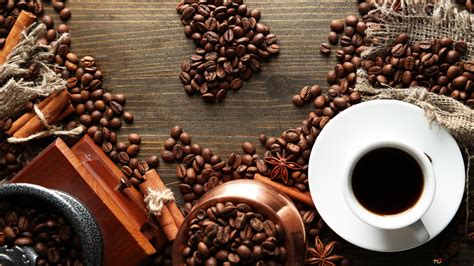 Coffee Beans 4K wallpaper download