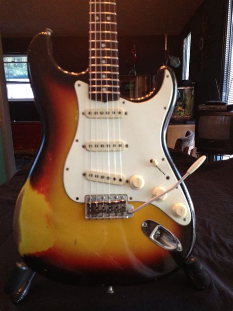 Fender Stratocaster 1966 Sunburst Guitar