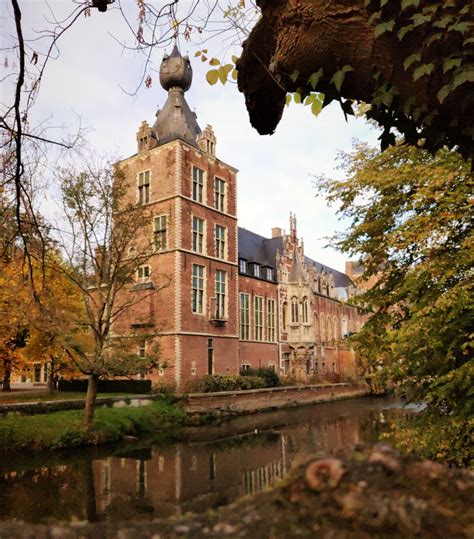 The Castle of Arenberg: Five centuries of the Arenbergs in Leuven ...