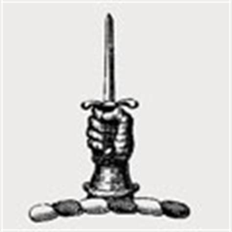 Slater Family Crest and Coat of Arms : MyFamilySilver.com