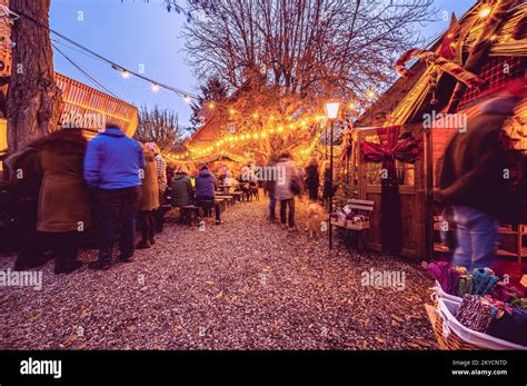 Christmas market in Hanover in the Linden district on the Lindenerberg ...