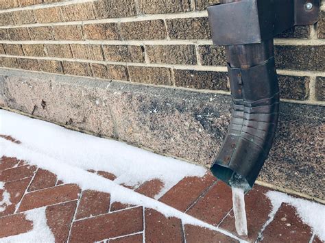 How To Clean Downspouts?