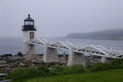 The lighthouse that Forrest Gump runs to- Marshall Point, Maine | Movie locations, Filming ...