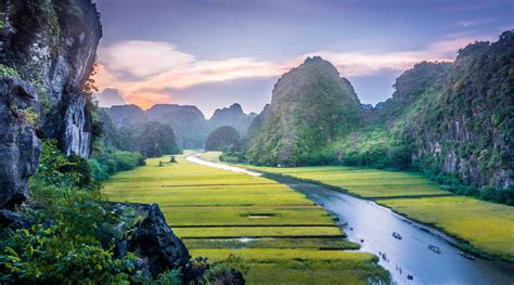 How to Get from Ninh Binh to Hue