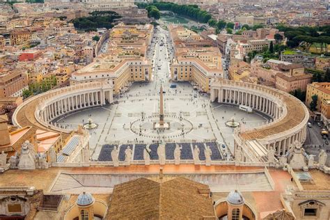 THE IN-DEPTH VATICAN TOUR - Vatican Museum Tour