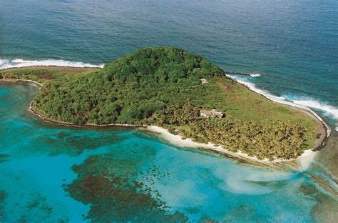 This 20 acre emerald gem of an private island possesses a superb white sand beach: Sandy Island ...