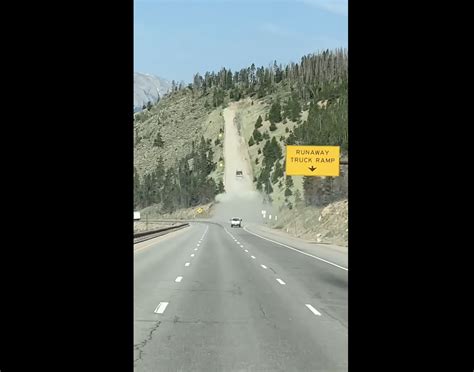 VIDEO: Truck driver almost hits the top of Colorado runaway ramp, then ...