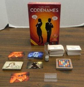 Codenames Board Game Review and Rules | Geeky Hobbies