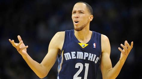 Celtics trying to trade Tayshaun Prince, Clippers are interested