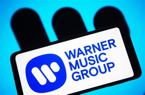 Warner Music Posts $1.42B Revenue in Quarter Boosted By Publishing Growth - Essentials