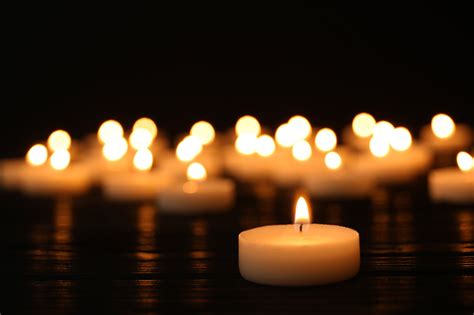 How To Organize A Candlelight Vigil | Clocr