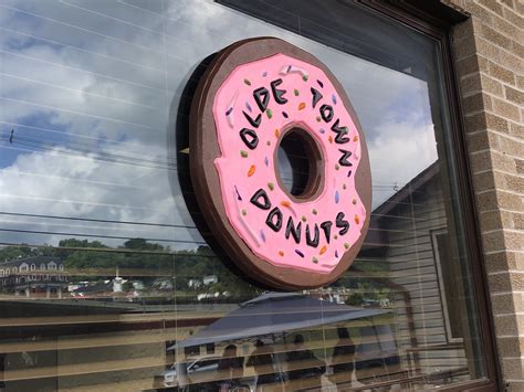 Grafton Edition: Olde Town Donuts - Candace Lately