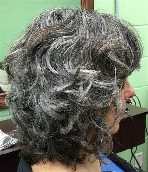 15 Beautiful Gray Hairstyles That Suit All Women Over 50