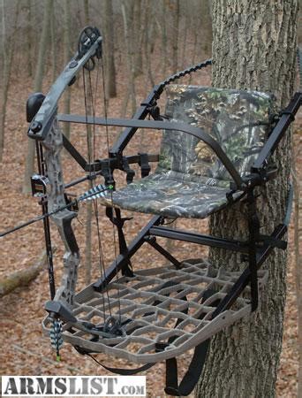 ARMSLIST - For Sale: Lone Wolf Alpha Sit Climb Combo treestand