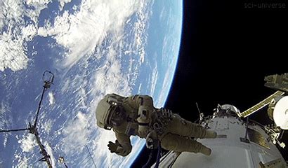 Space GIF - Find & Share on GIPHY