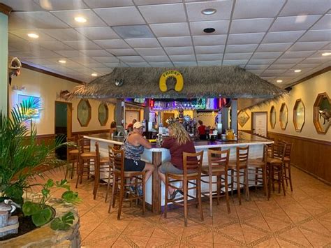 FISH TALES RESTAURANT & BAR, Homosassa - Restaurant Reviews, Photos & Phone Number - Tripadvisor