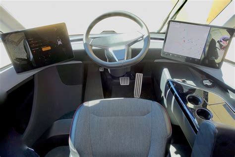 Inside the cab of the Tesla Semi | With rear view mirror pro… | Flickr