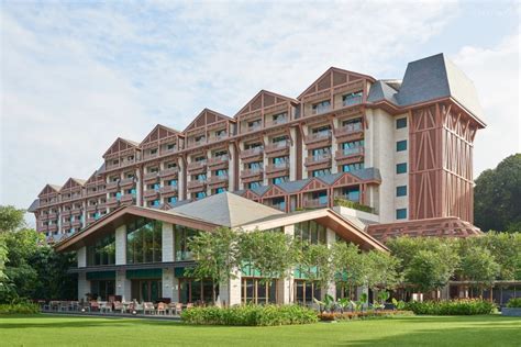 Equarius Hotel Singapore (RWS), Entertainment, Attractions on Carousell