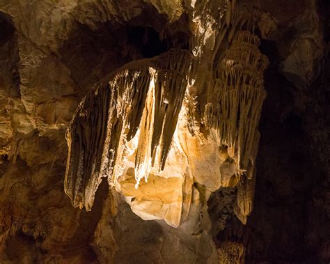 Jenolan Caves - Blue Mountains, New South Wales - Tripcarta