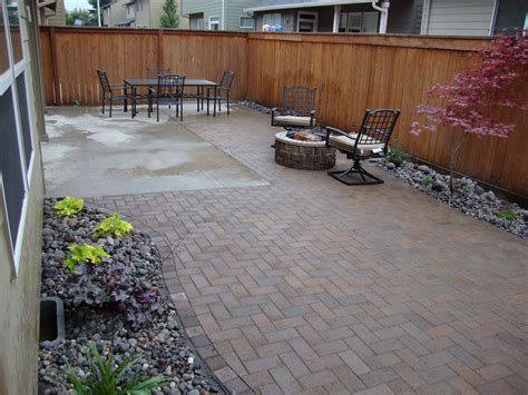 Small Backyard Pavers Ideas - Kitchen And Home