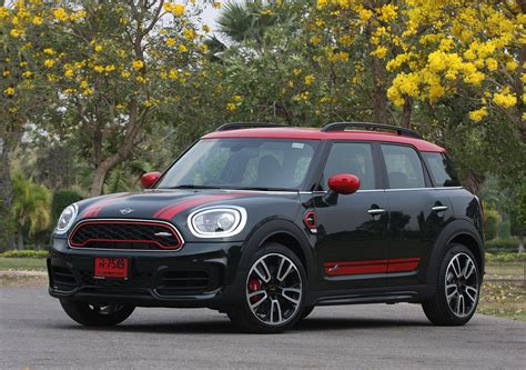 New Mini Cooper from AED 2,750 per month | AutoDrift.ae