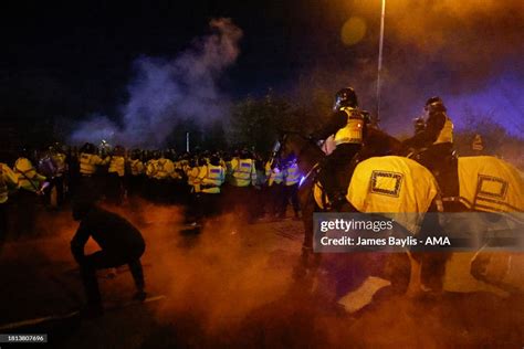 Police clash with Legia Warszawa fans outside the stadium before the ...