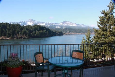 BEST WESTERN PLUS Columbia River Inn (Cascade Locks, OR): What to Know BEFORE You Bring Your Family