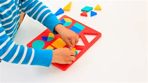 Learning Shapes for Preschoolers: Our Favorite Activities – HiMama Blog ...