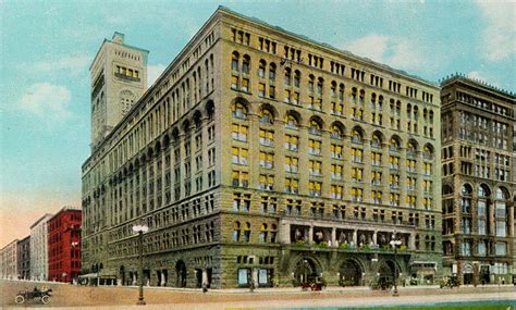 Modern Architecture: Louis Sullivan and the refinement of the Chicago School