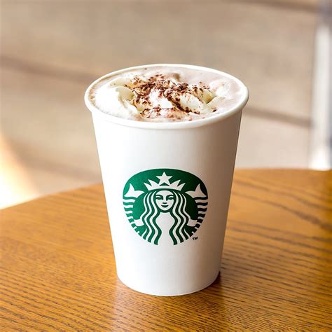 Healthy Starbucks Drinks That Taste Indulgent | Reader's Digest