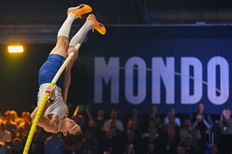 World-record holder Mondo Duplantis dreaming of 'perfect' vault | Inquirer Sports