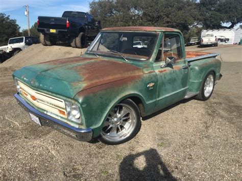 1967 Chevrolet C10 stepside truck for sale: photos, technical specifications, description