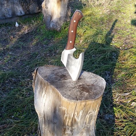 SURVIVAL HATCHET (FREE SHIPPING INSIDE THE USA) – Knives by Hand