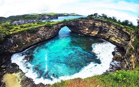 Nusa Lembongan Island, Heaven In The Southeast Bali Must Be Visited