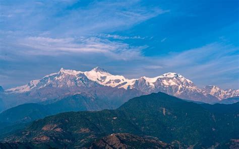 Premium Photo | Landscape view of mount annapurna range in nepal