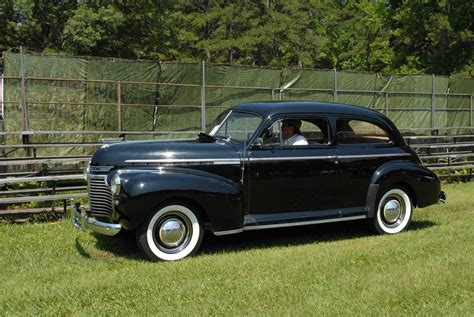 1941 Chevrolet Master Deluxe - Information and photos - MOMENTcar