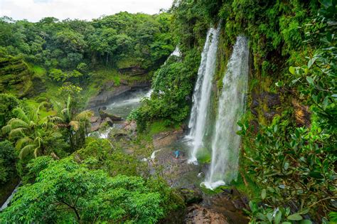 Serranía de la Macarena, Jungle Tour - 4 Days – Colombia – FlashpackerConnect Adventure Travel