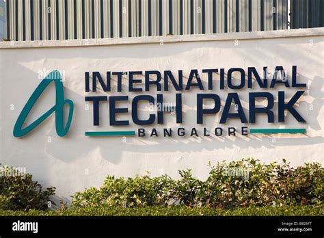 Bangalore tech park not night hi-res stock photography and images - Alamy