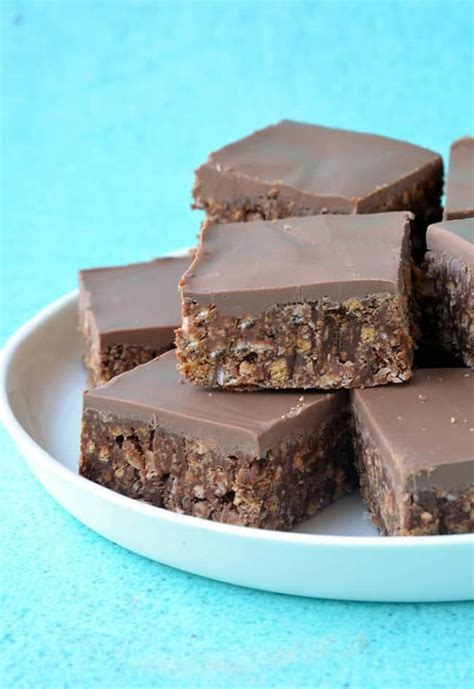 No Bake Chocolate Slice (Super Easy) - Sweetest Menu