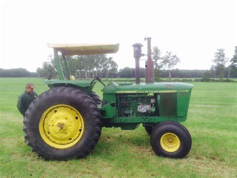 John Deere 6030 1977 (2015-07-26) - Tractor Shed