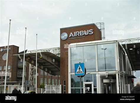 Airbus factory entrance in Hamburg-Finkenwerder Stock Photo - Alamy