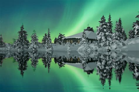 Aurora Borealis, Norway photo on Sunsurfer