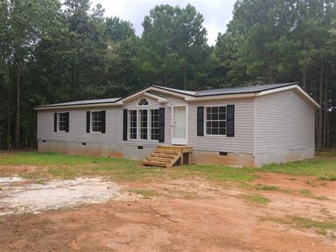 Hartwell, GA Real Estate - Hartwell Homes for Sale | realtor.com®