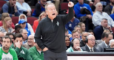 Michigan State HC Izzo hopes ball movement will lead to shots